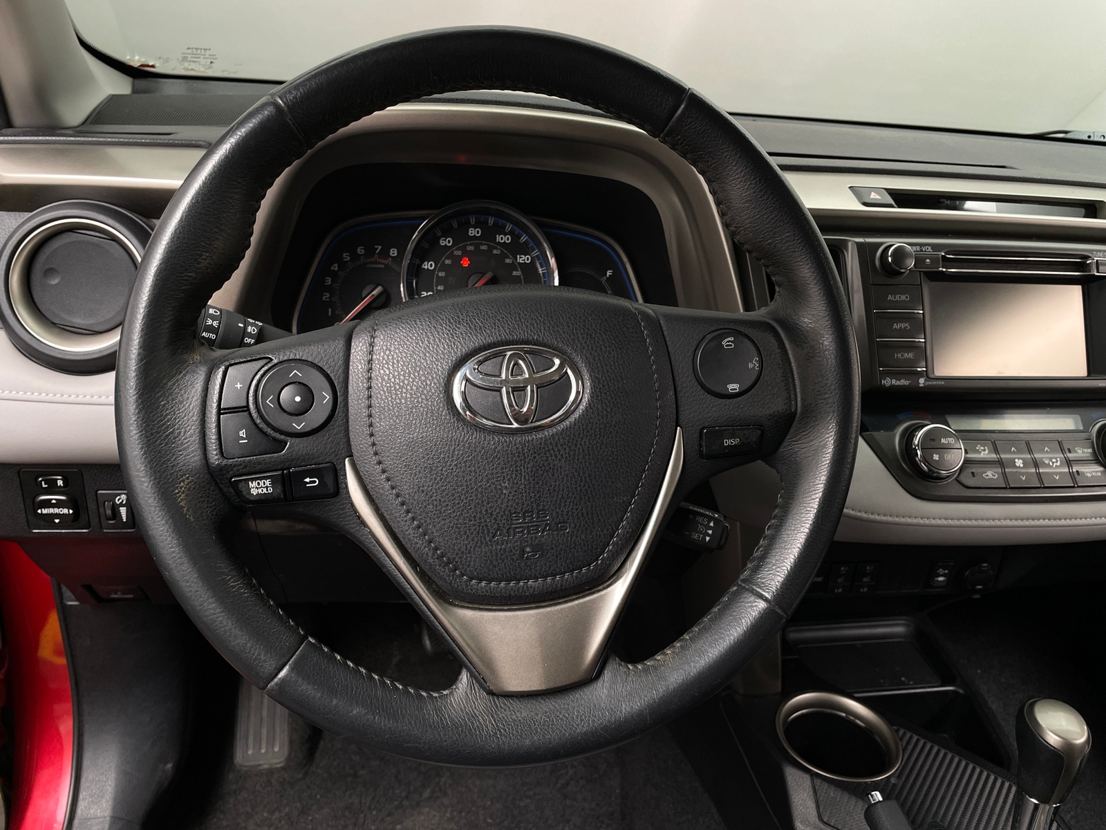 Thumbnail: 2015 Toyota RAV4 - 4