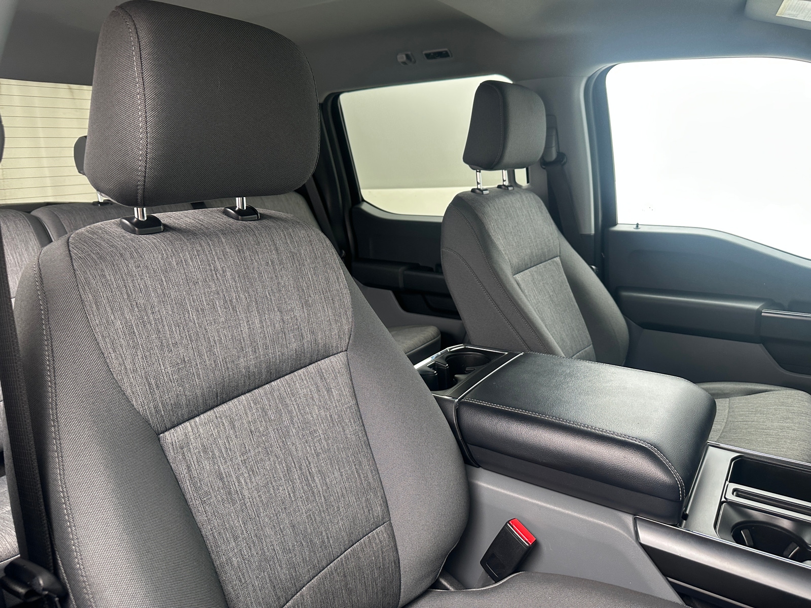 Thumbnail: 2022 Ford Econoline - 2