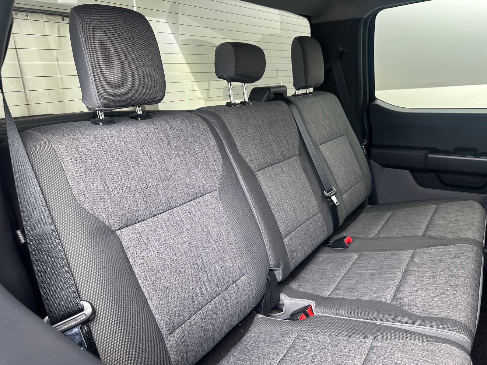 Thumbnail: 2022 Ford Econoline - 6