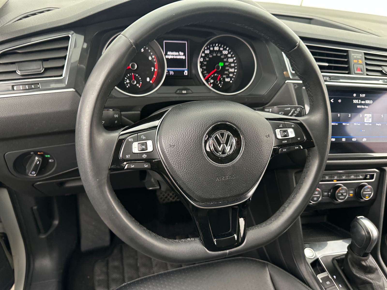 Thumbnail: 2020 Volkswagen Tiguan - 4