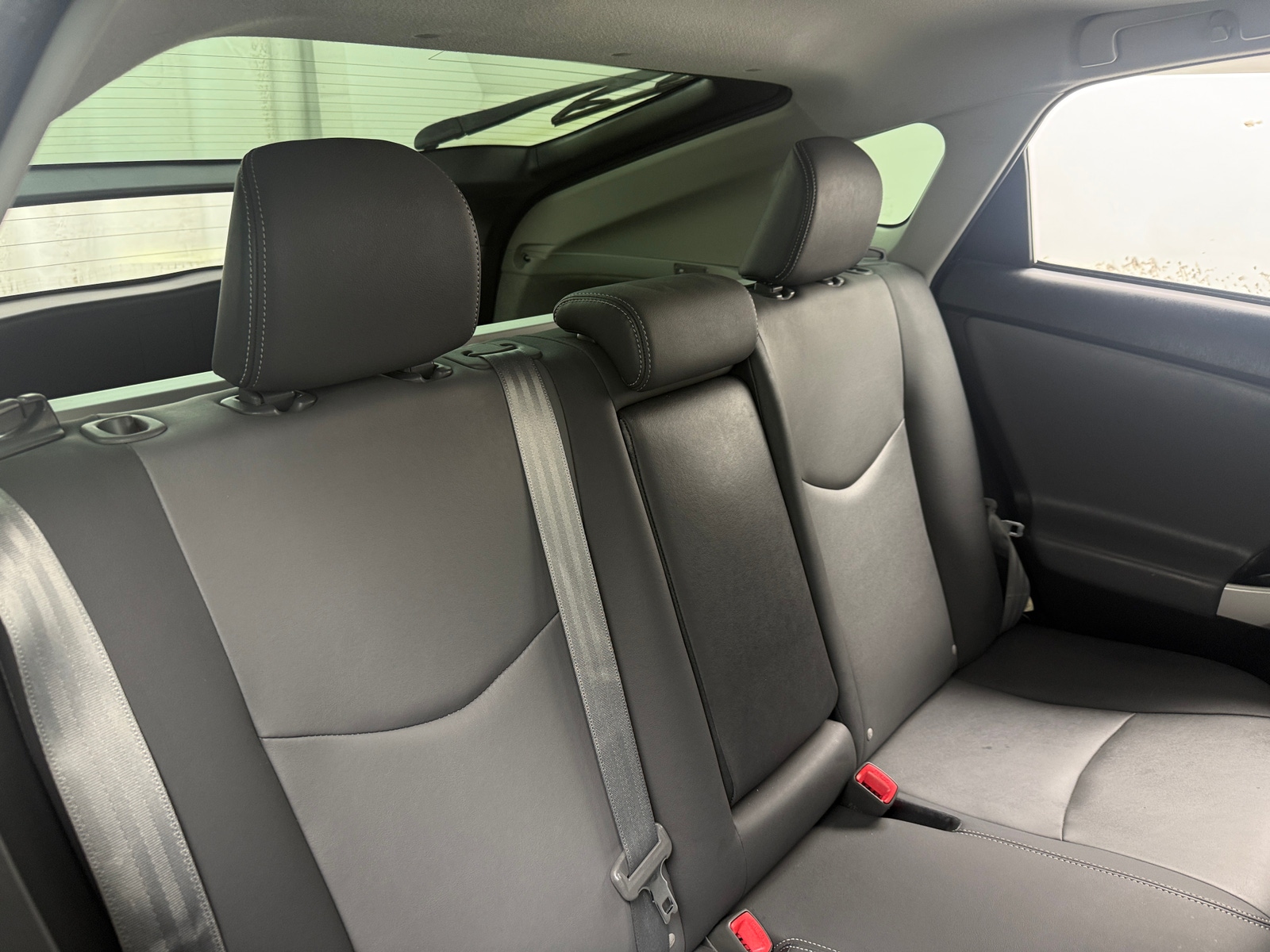 Thumbnail: 2013 Toyota Prius - 6