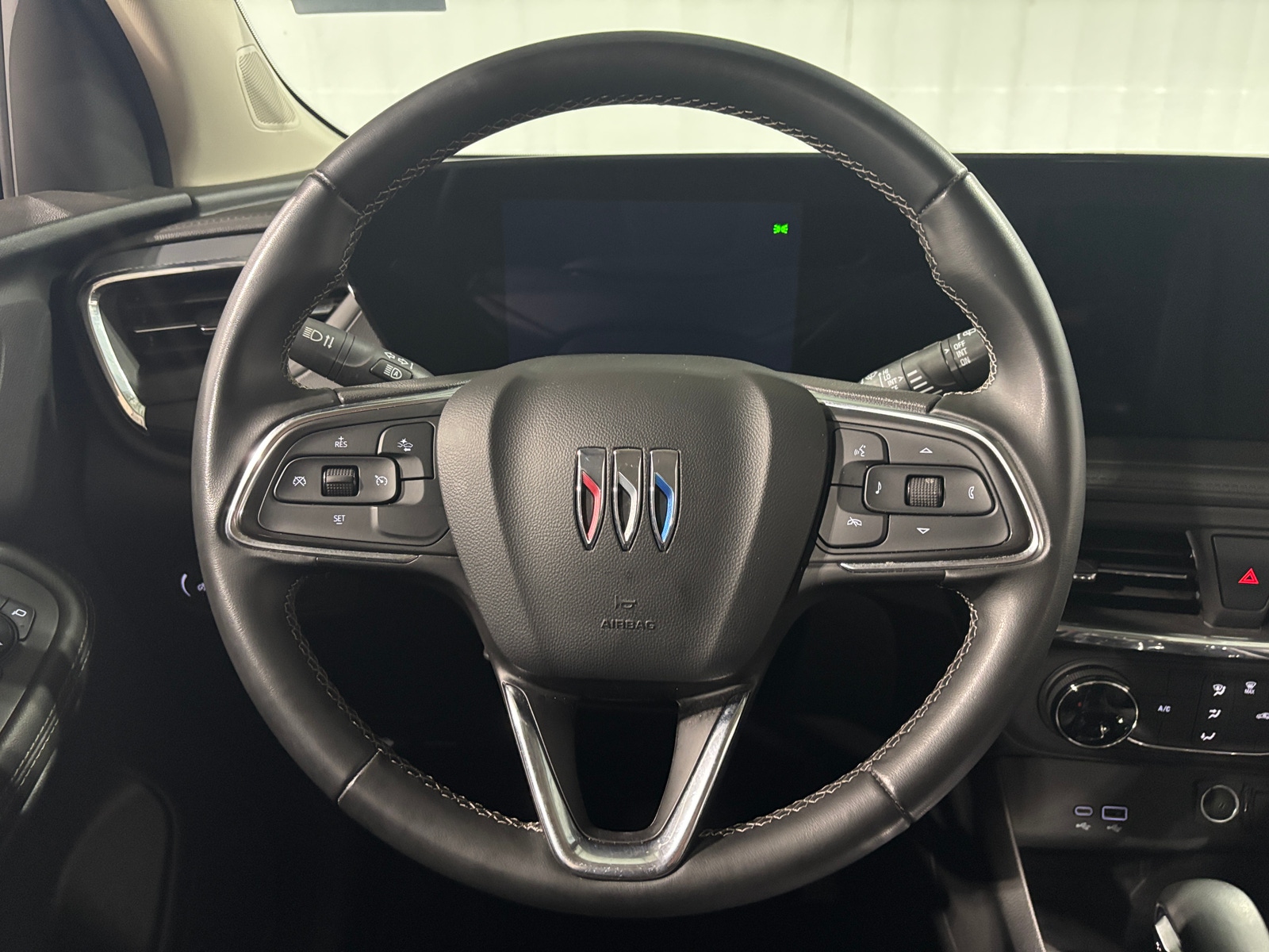 Thumbnail: 2024 Buick Encore GX - 4
