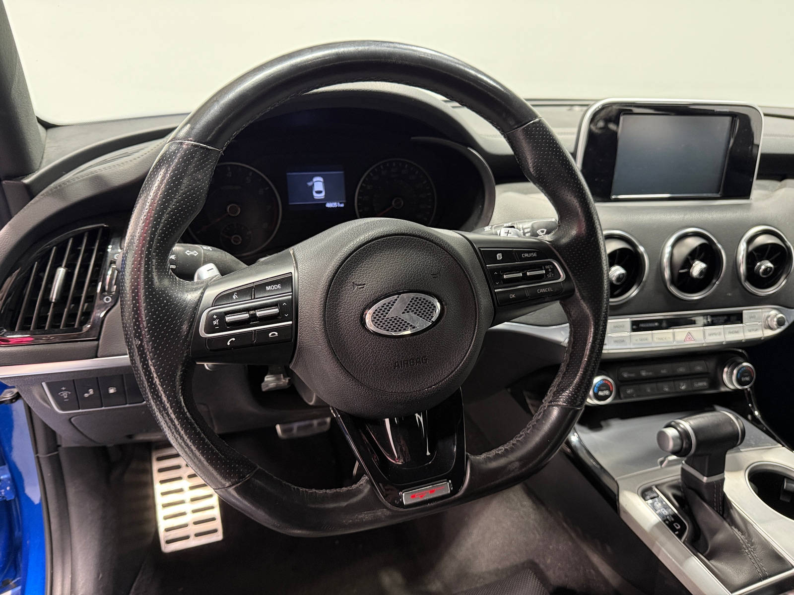 Thumbnail: 2020 Kia Stinger - 4