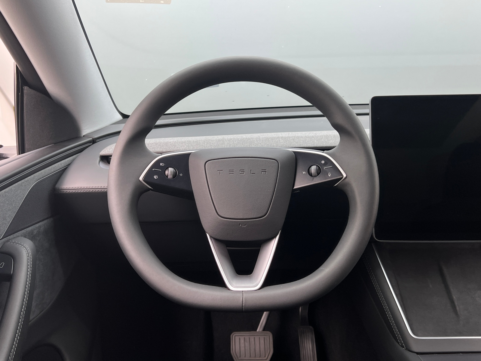 Thumbnail: 2026 Tesla Model Y - 5