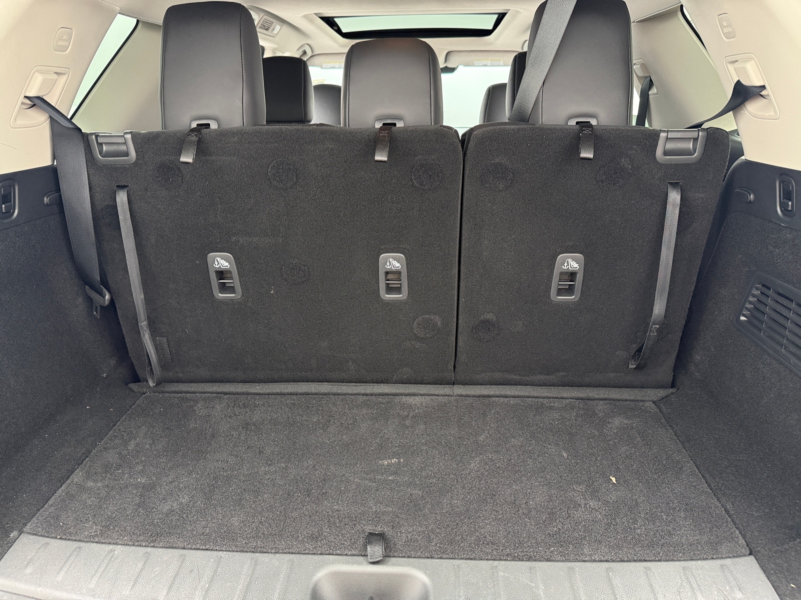 Thumbnail: 2023 Nissan Pathfinder - 6