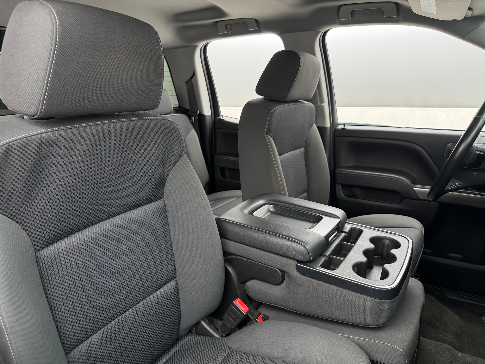 Thumbnail: 2018 Chevrolet Silverado 1500 - 2