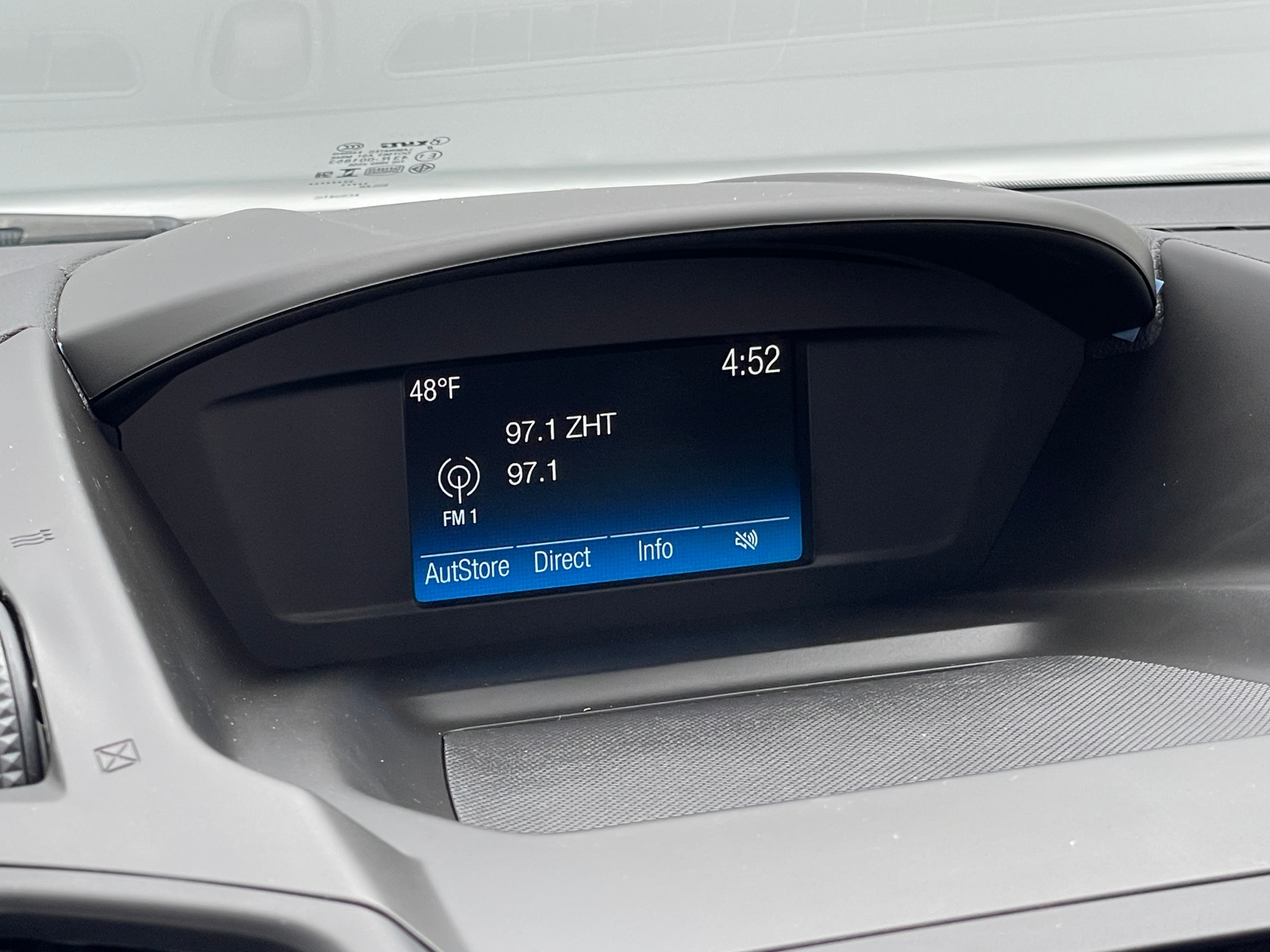 Thumbnail: 2018 Ford Escape - 4