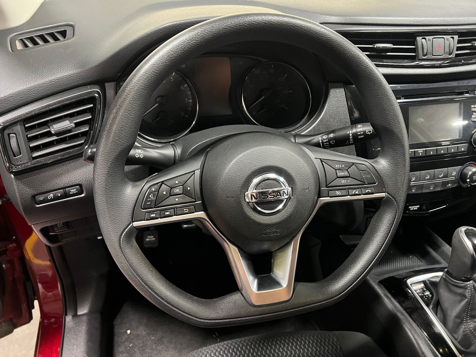 Thumbnail: 2018 Nissan Rogue Sport - 5