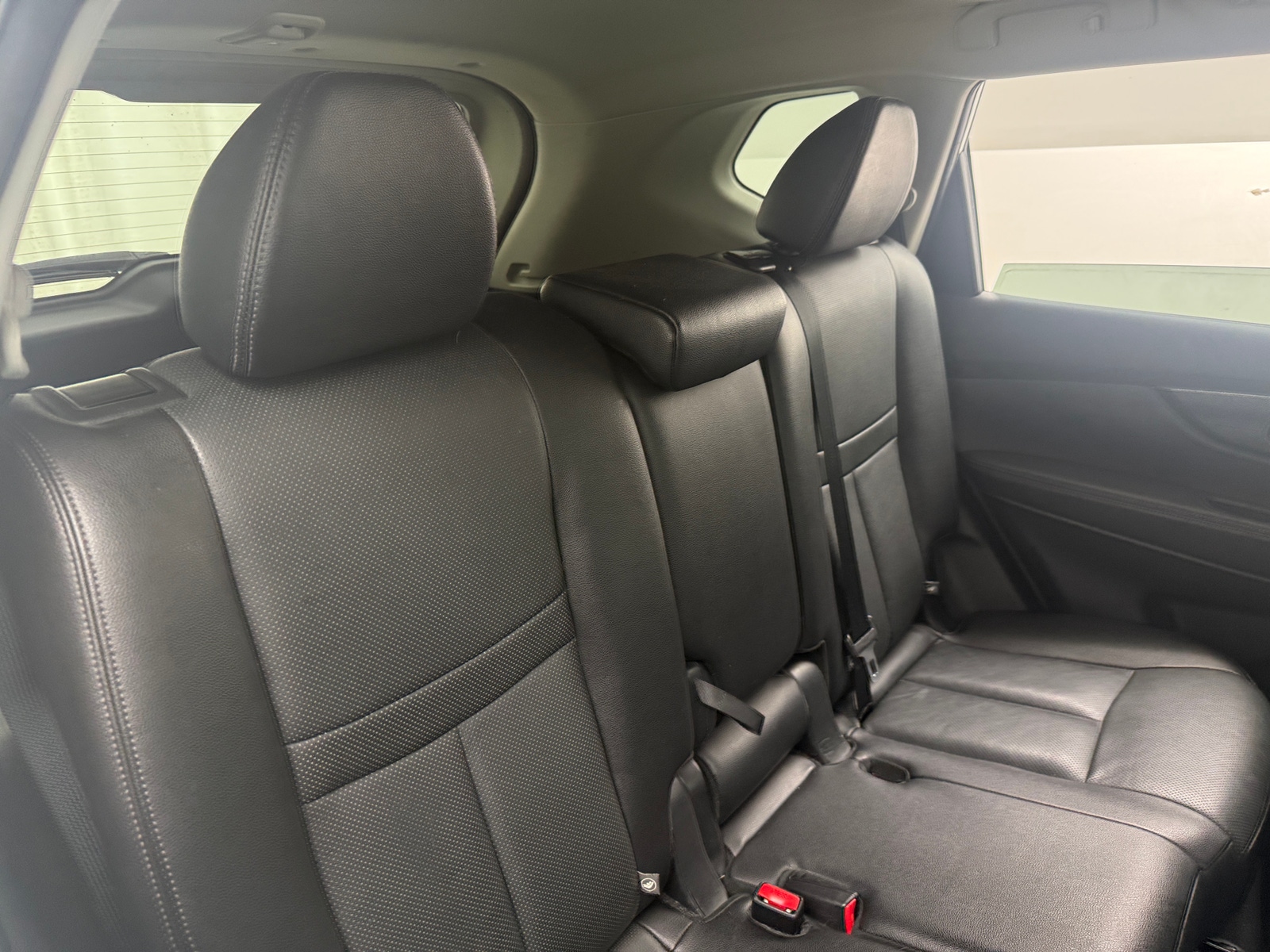 Thumbnail: 2016 Nissan Rogue - 5