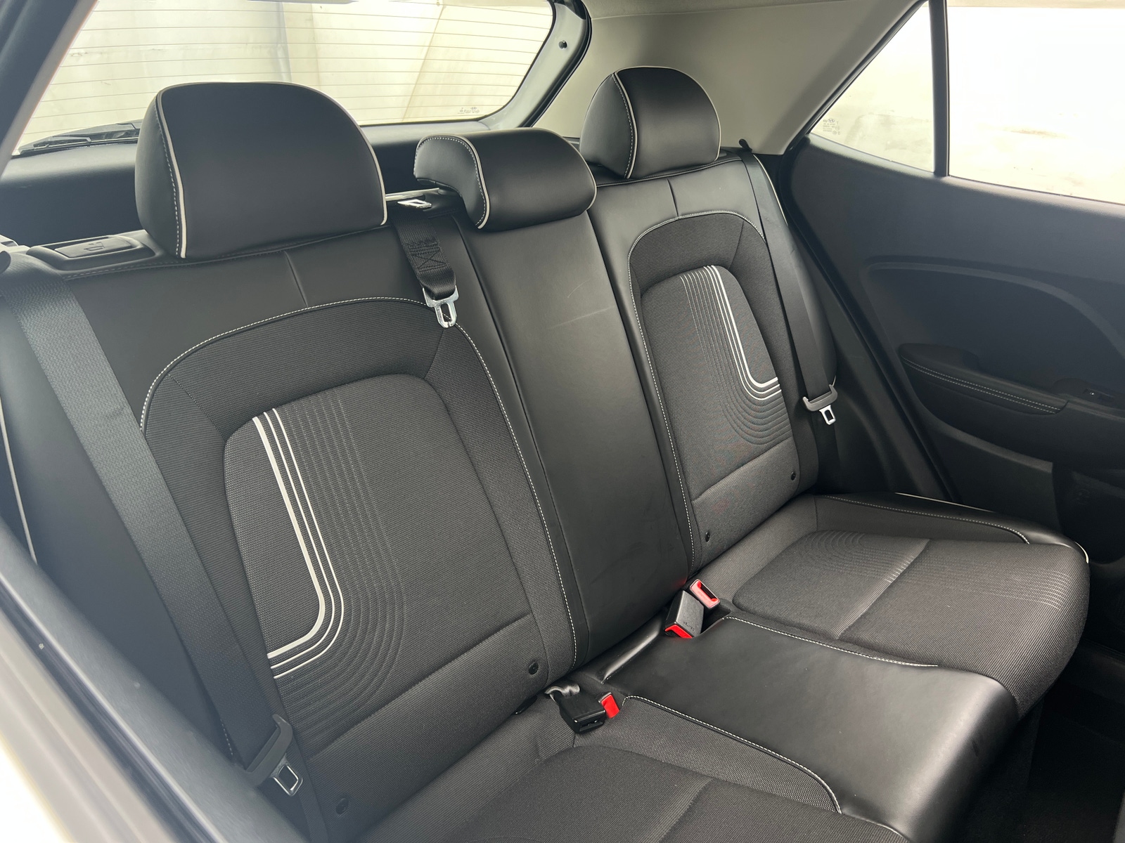 Thumbnail: 2022 Hyundai Venue - 6