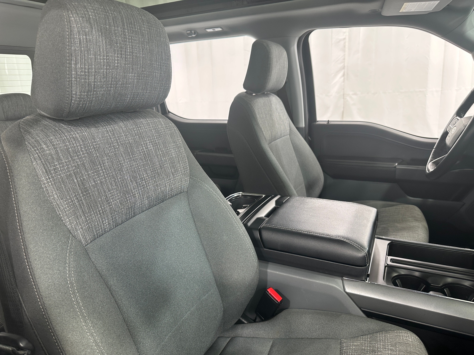 Thumbnail: 2022 Ford Econoline - 2