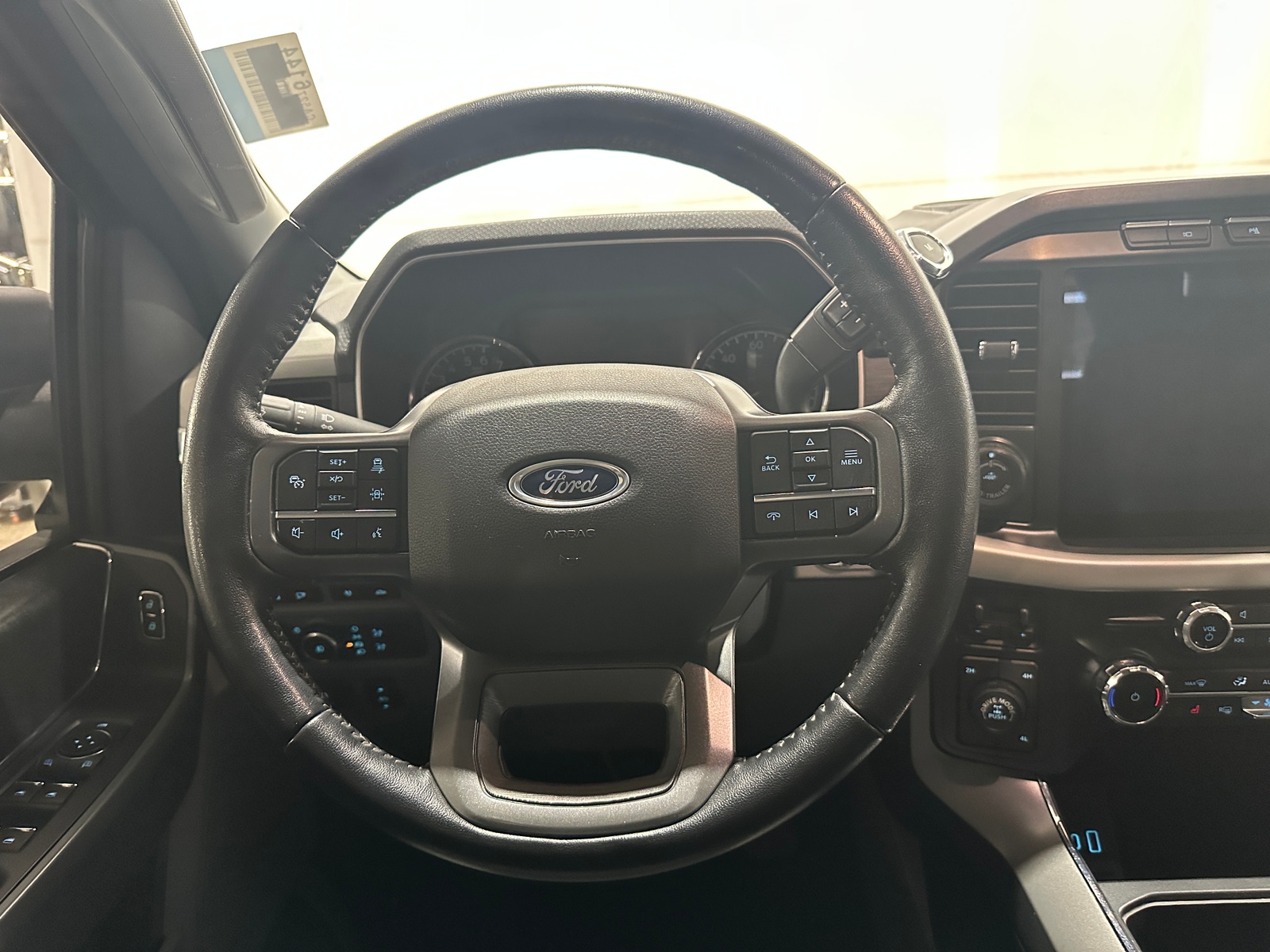 Thumbnail: 2022 Ford Econoline - 5