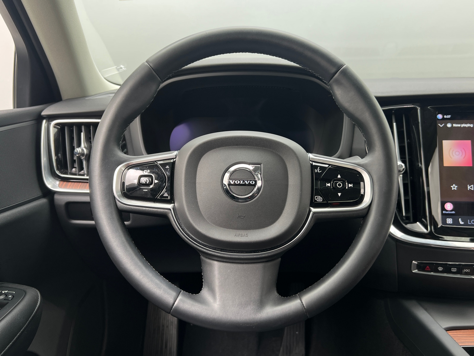 Thumbnail: 2024 Volvo S60 - 4