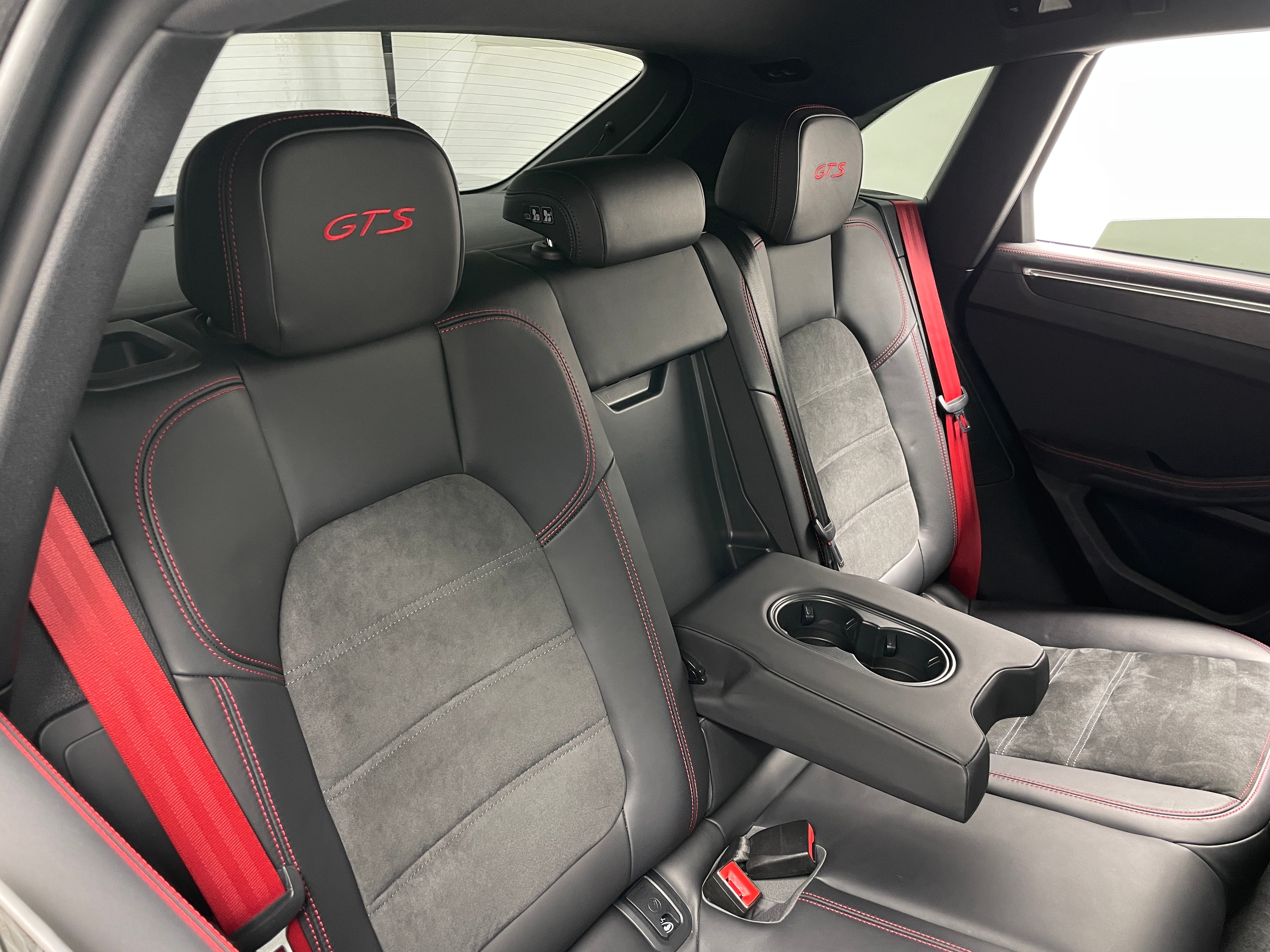 2020 Porsche Macan
