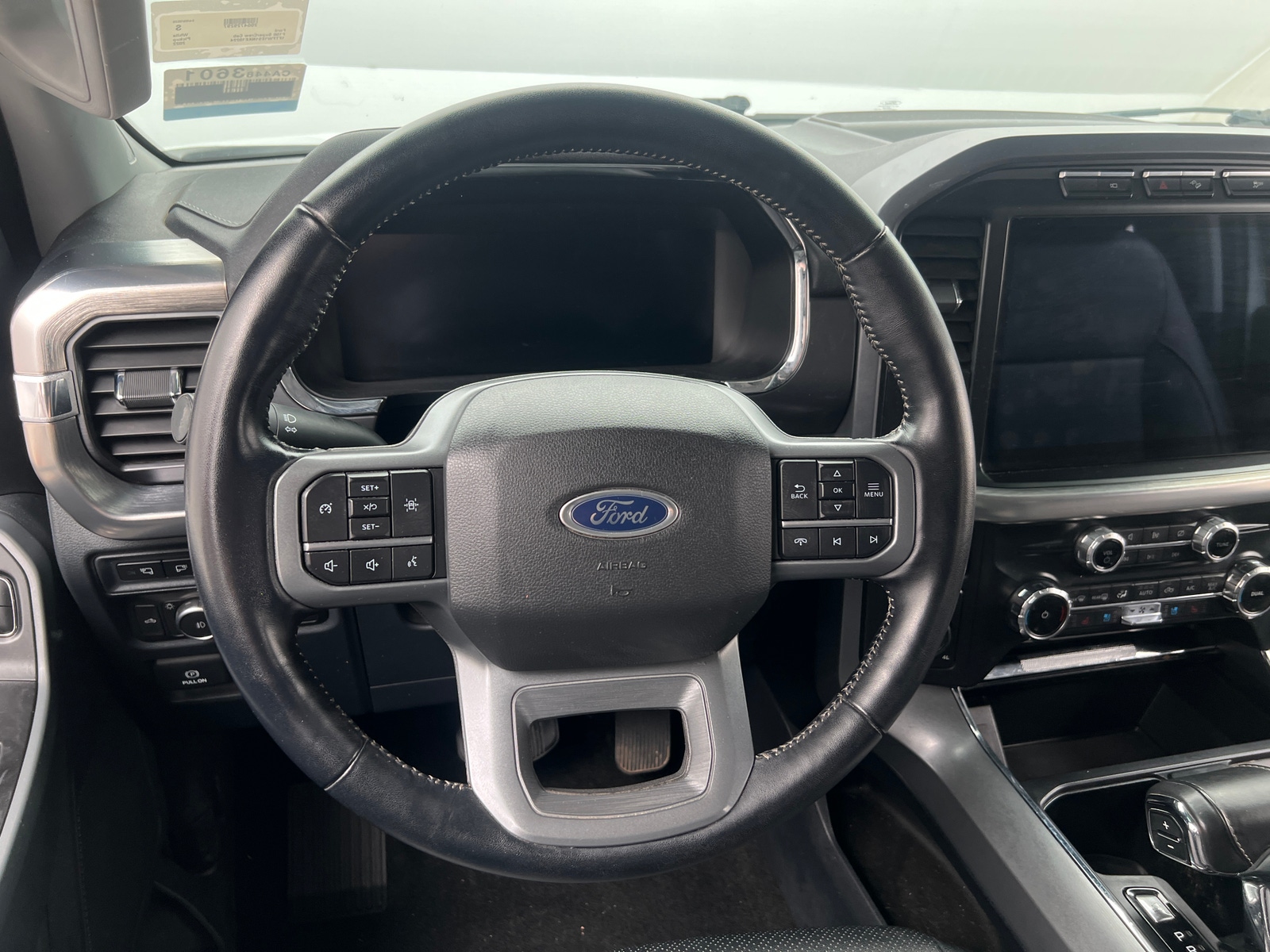 Thumbnail: 2022 Ford Econoline - 4