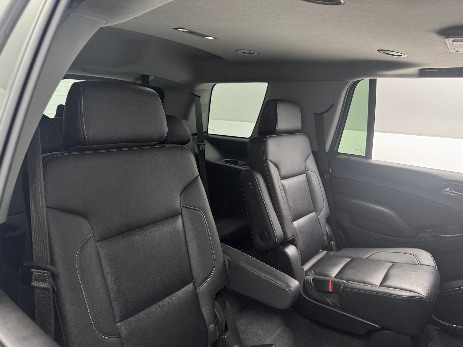 Thumbnail: 2020 Chevrolet Tahoe - 5