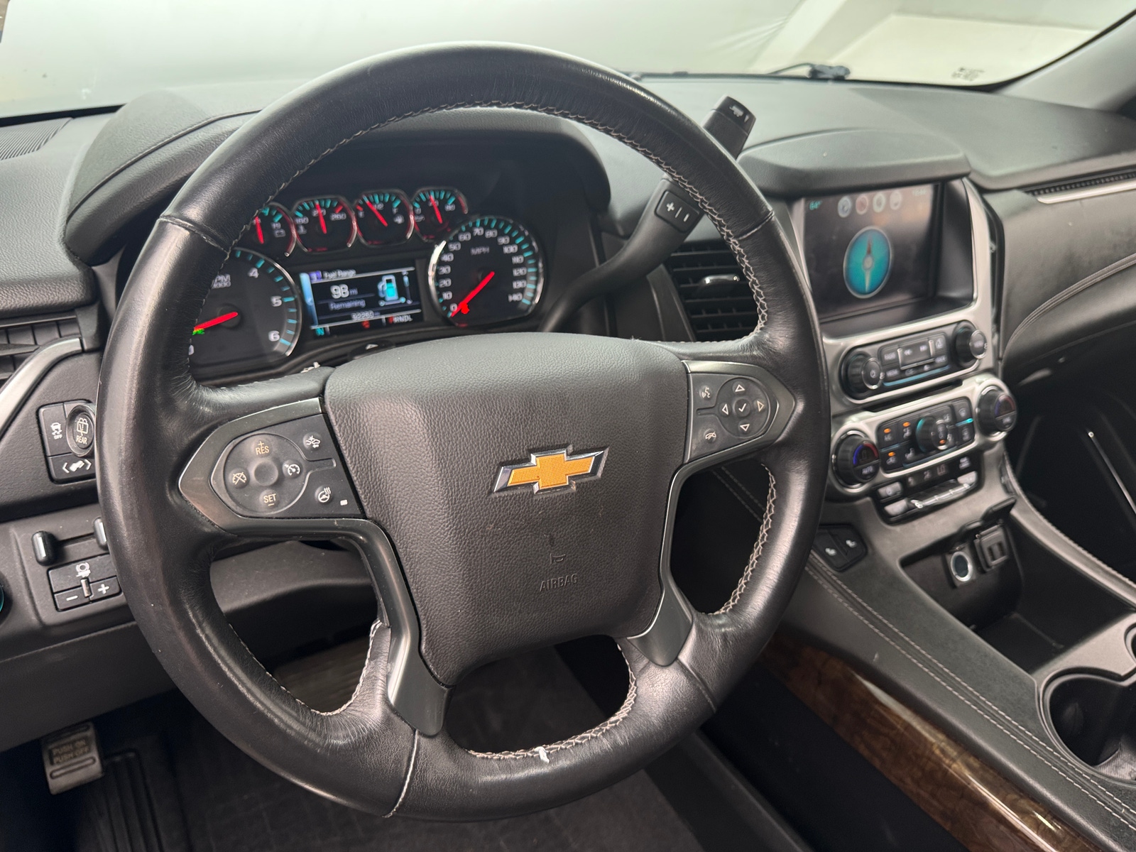 Thumbnail: 2020 Chevrolet Tahoe - 4