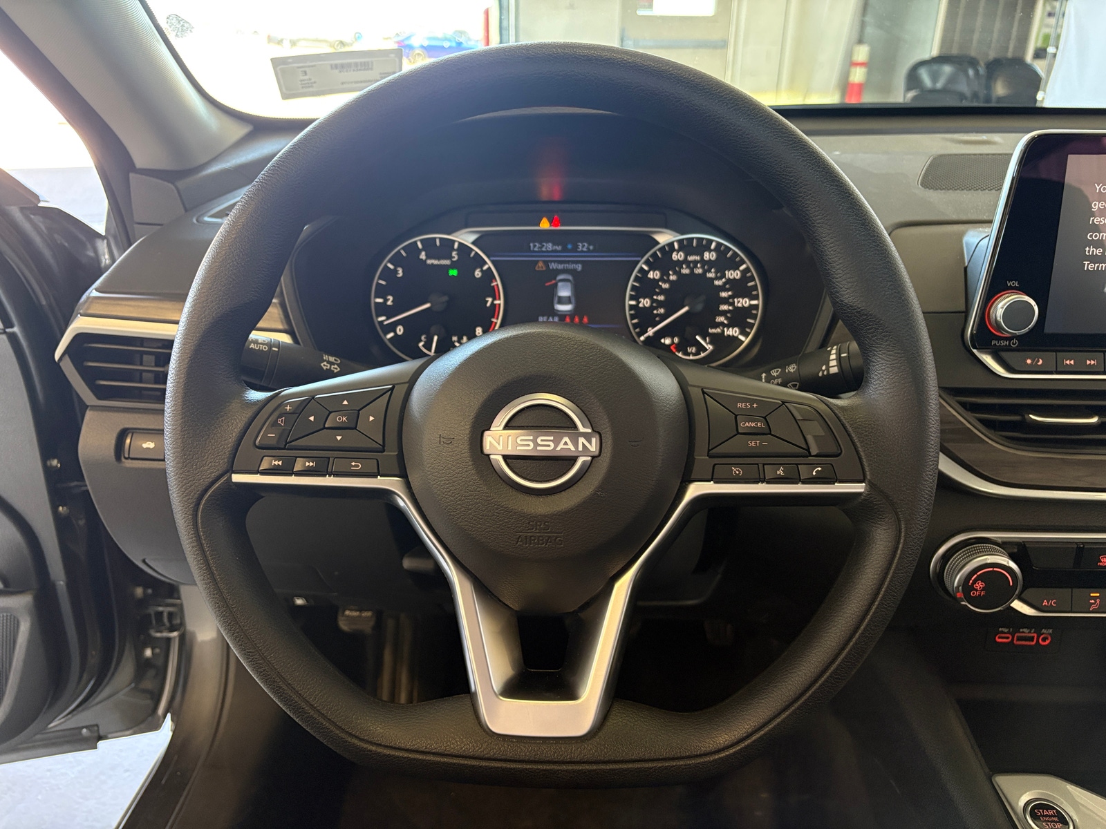 Thumbnail: 2025 Nissan Altima - 5