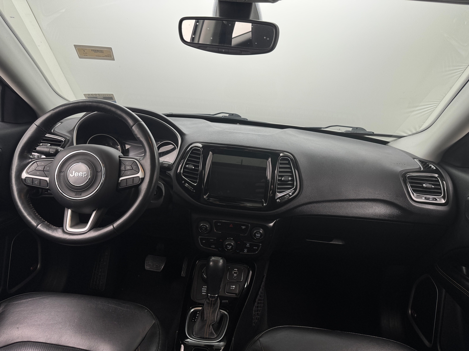 Thumbnail: 2018 Jeep Compass - 2