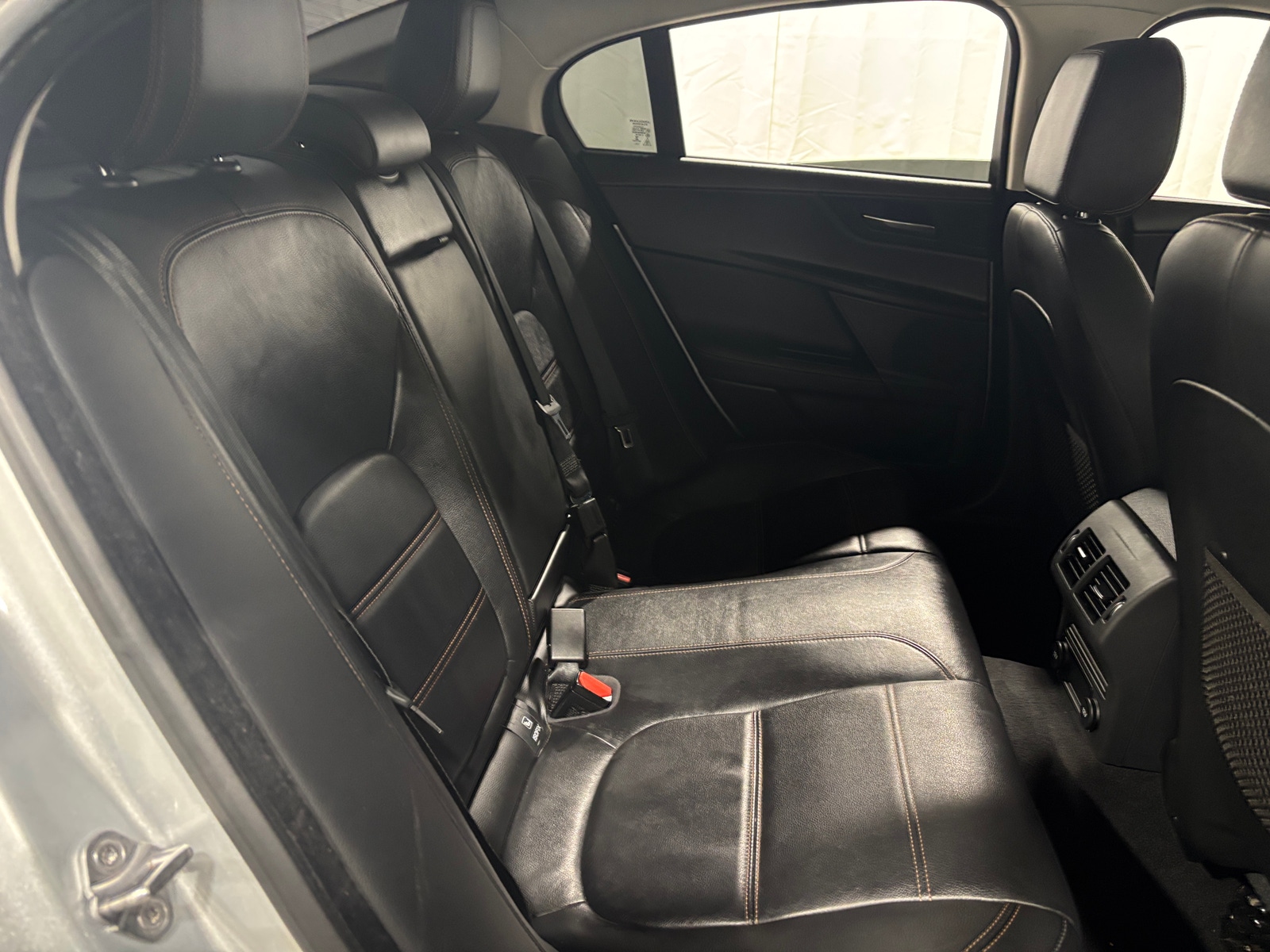 Thumbnail: 2018 Jaguar XE - 5