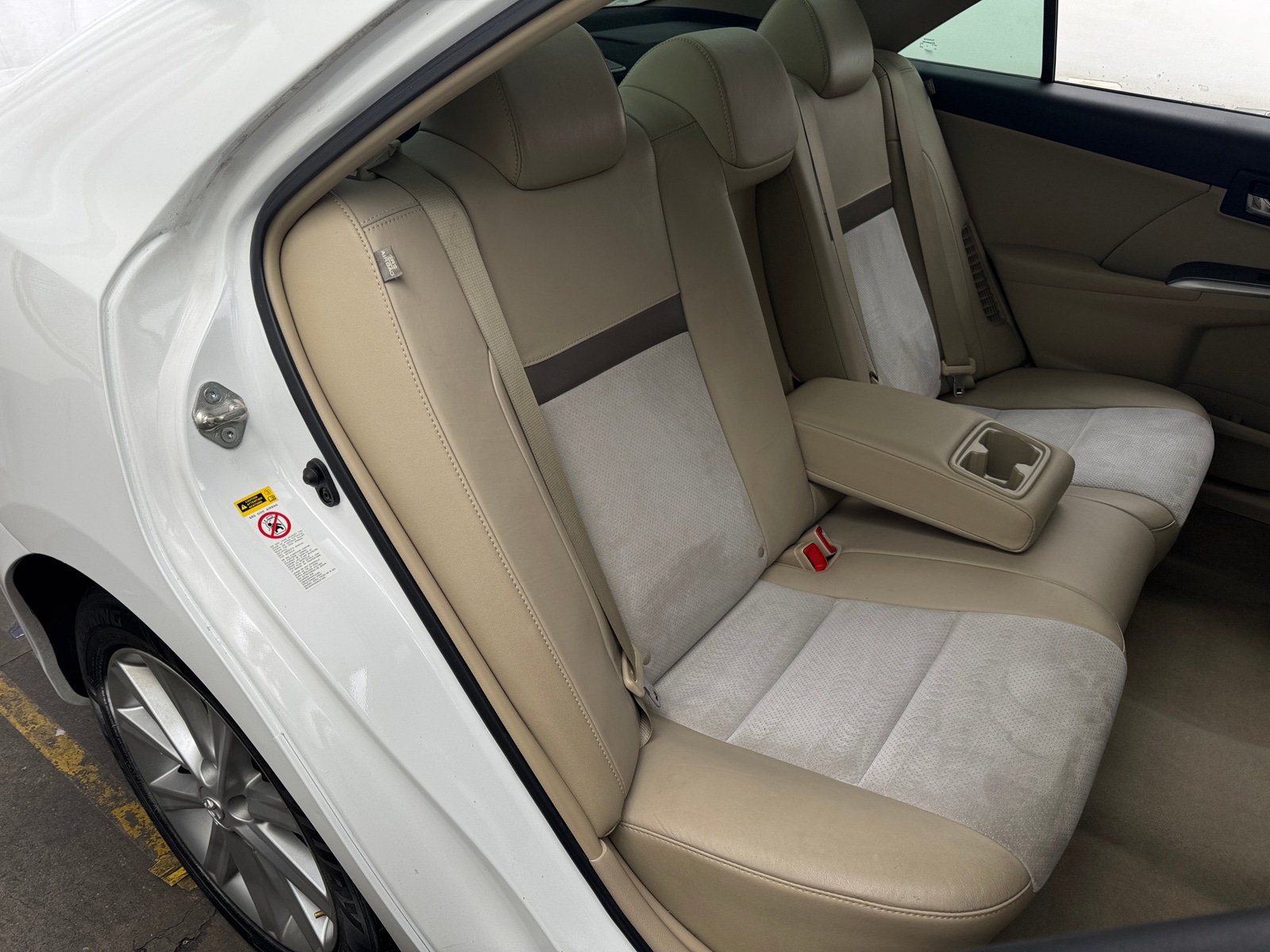 Thumbnail: 2012 Toyota Camry - 6