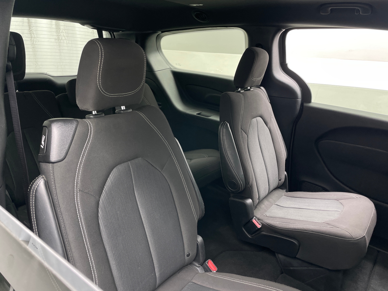 Thumbnail: 2024 Chrysler Pacifica - 6