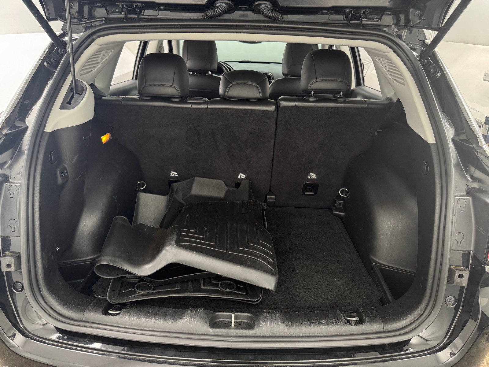 Thumbnail: 2018 Jeep Compass - 6