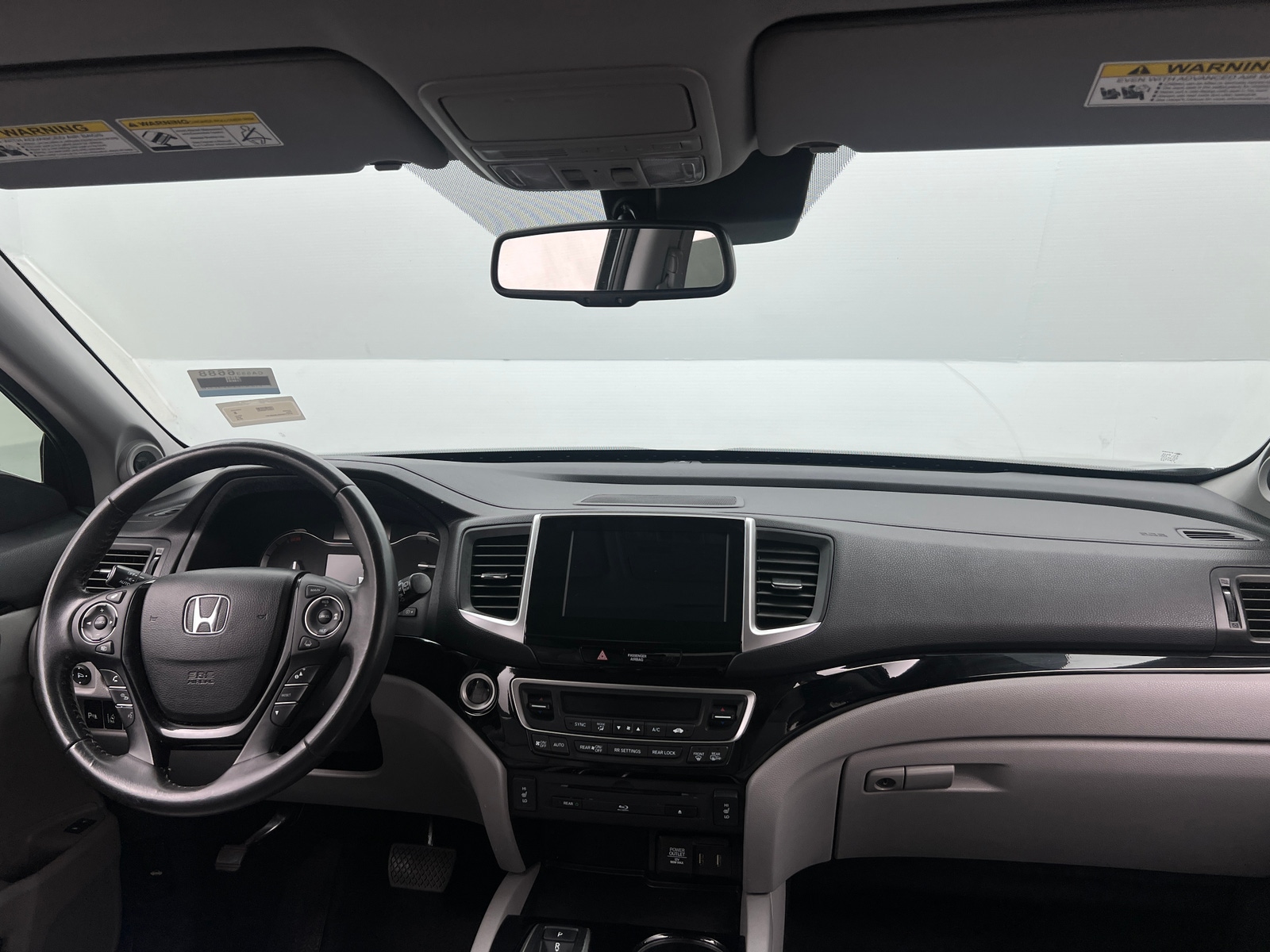 Thumbnail: 2018 Honda Pilot - 2