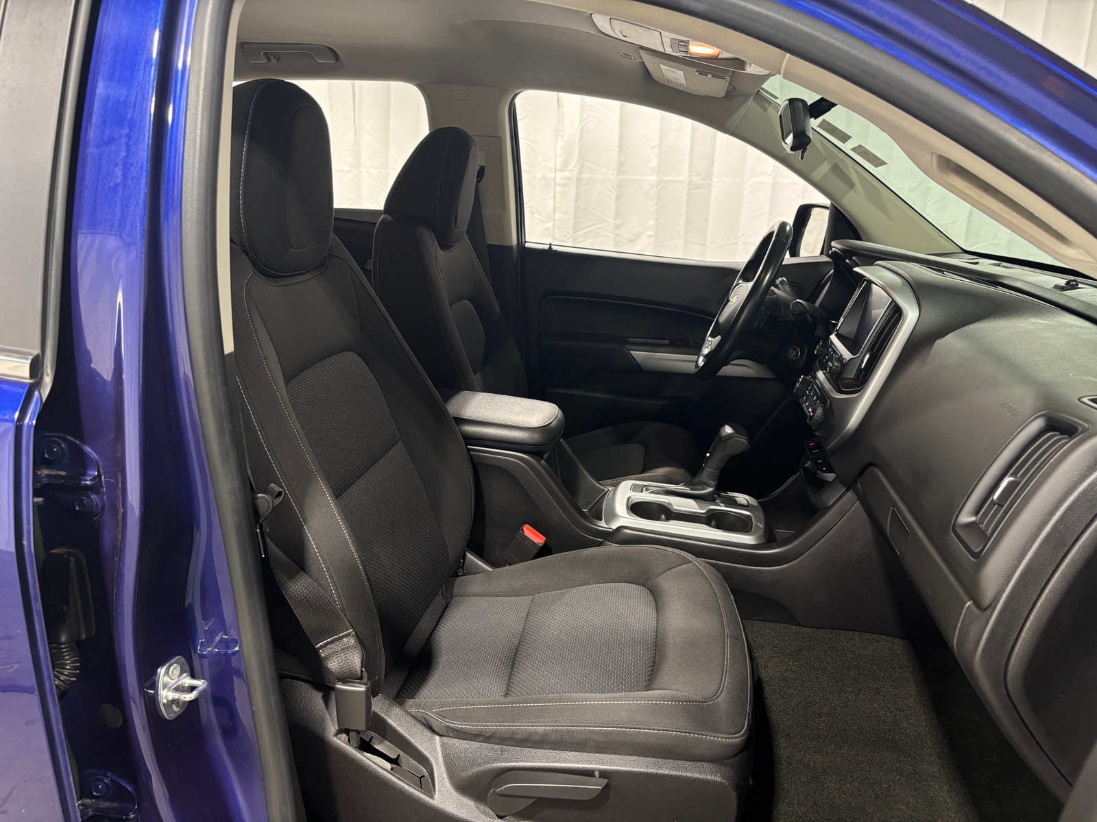 Thumbnail: 2017 Chevrolet Colorado - 2