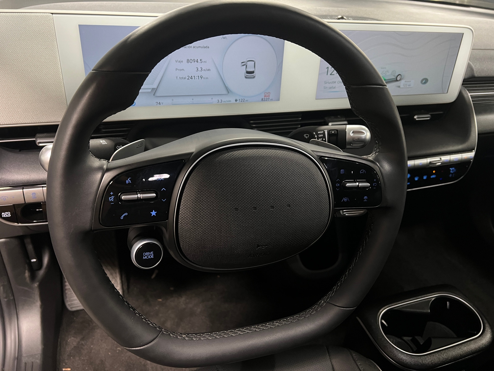 Thumbnail: 2023 Hyundai Ioniq 5 - 4