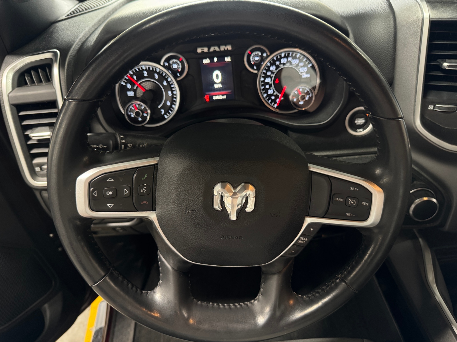 Thumbnail: 2022 RAM 1500 - 5