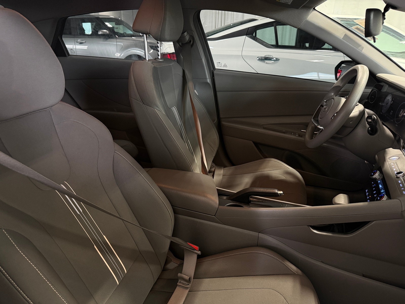 Thumbnail: 2024 Hyundai Elantra - 2