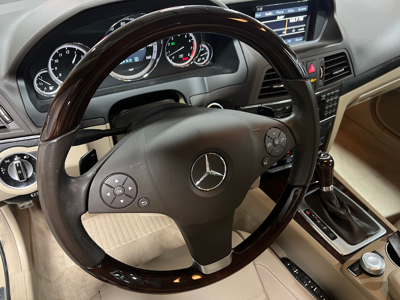 Thumbnail: 2011 Mercedes-Benz E-Class - 4