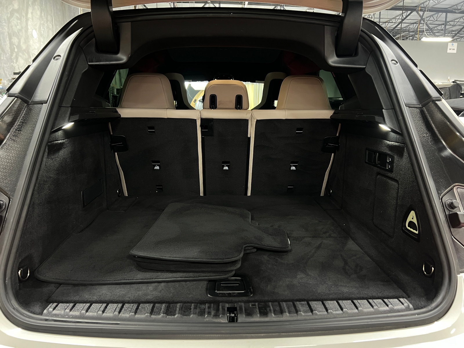 Thumbnail: 2023 BMW iX - 6