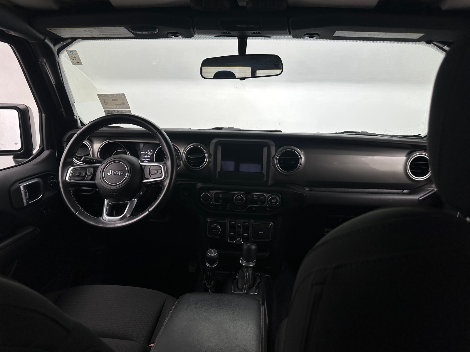 Thumbnail: 2021 Jeep Gladiator - 3