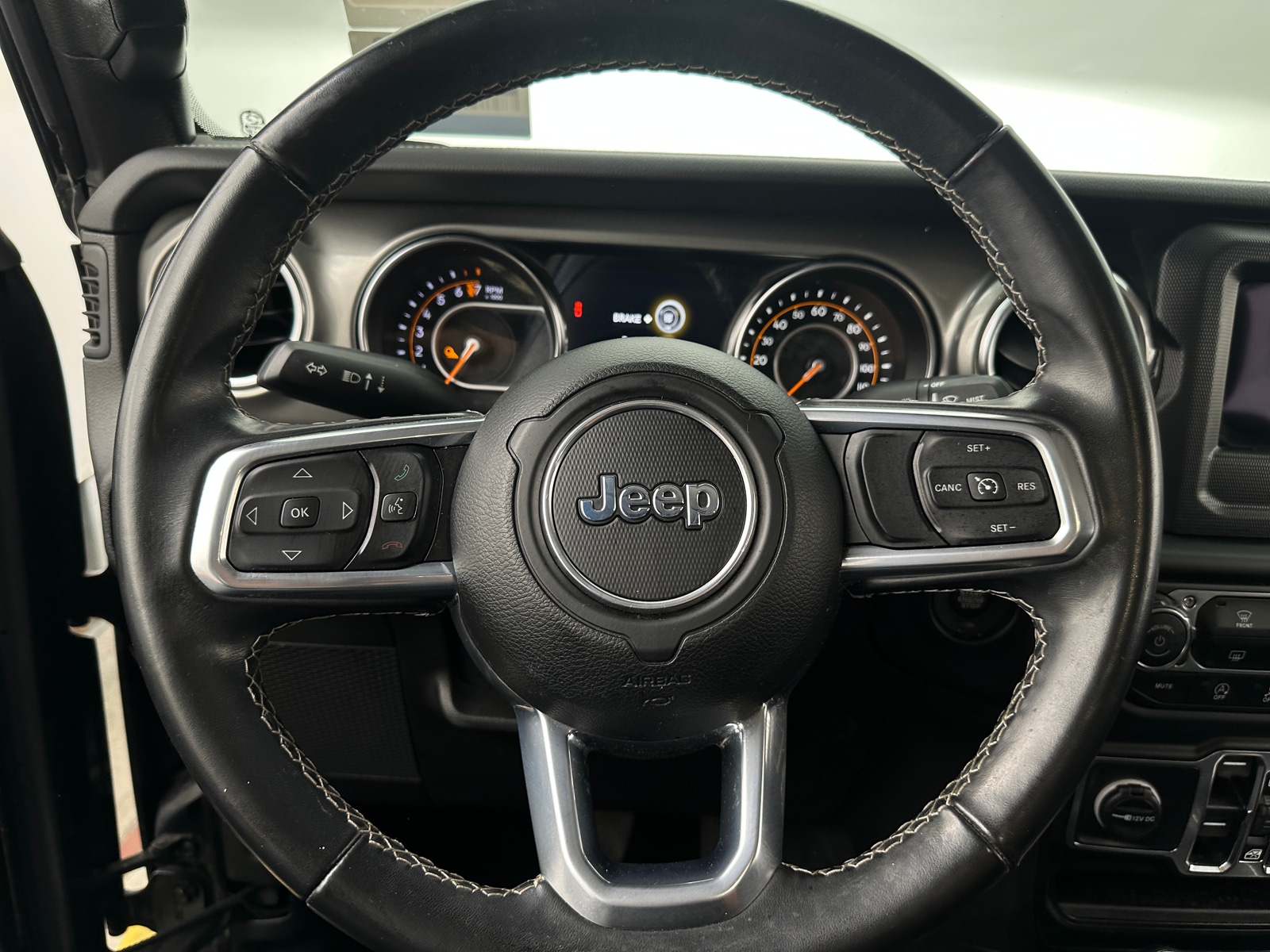 Thumbnail: 2021 Jeep Gladiator - 5