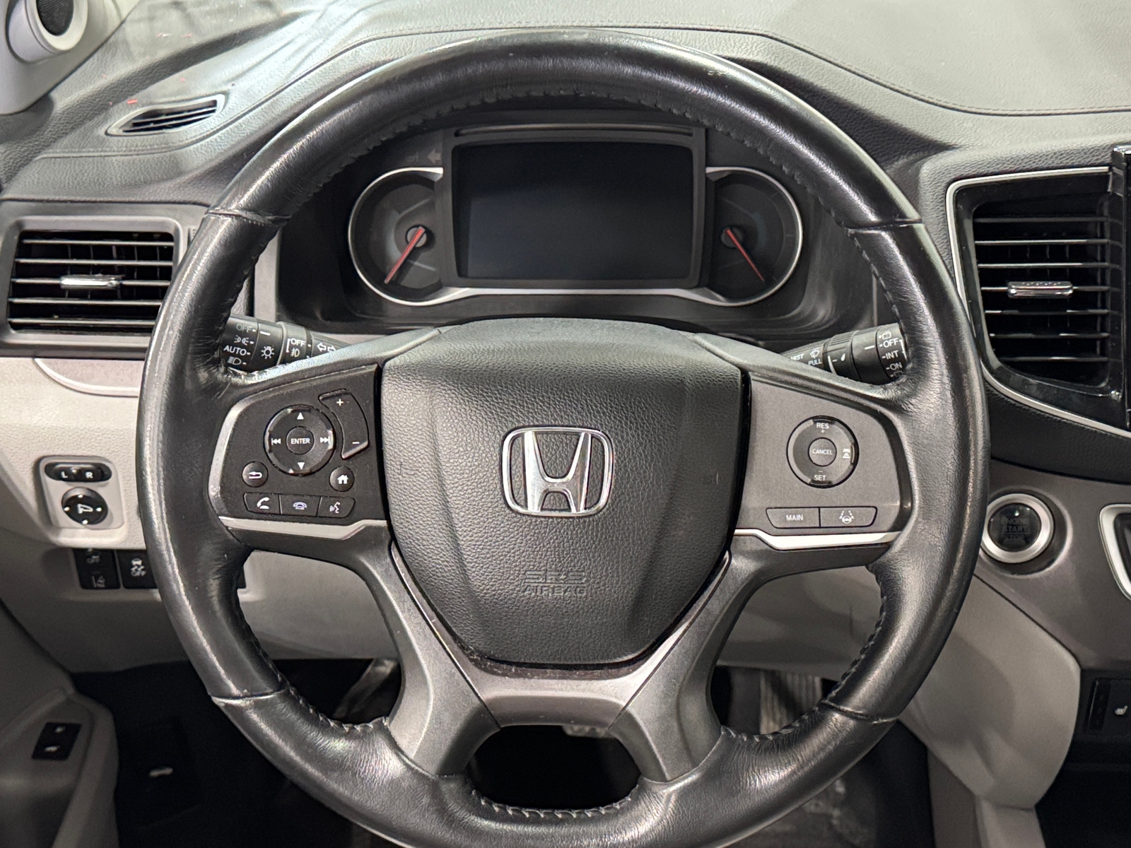 Thumbnail: 2020 Honda Pilot - 4