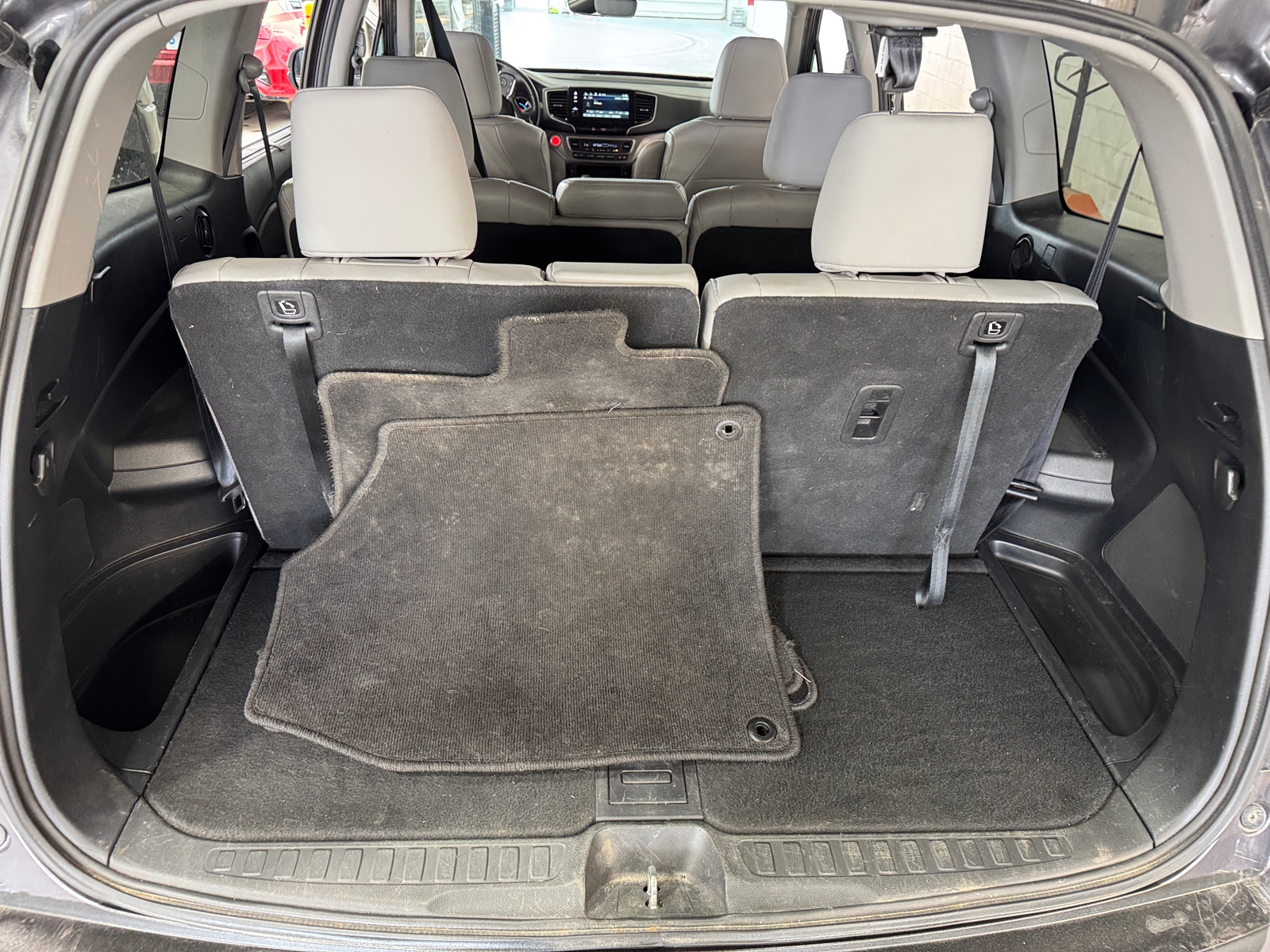 Thumbnail: 2020 Honda Pilot - 6