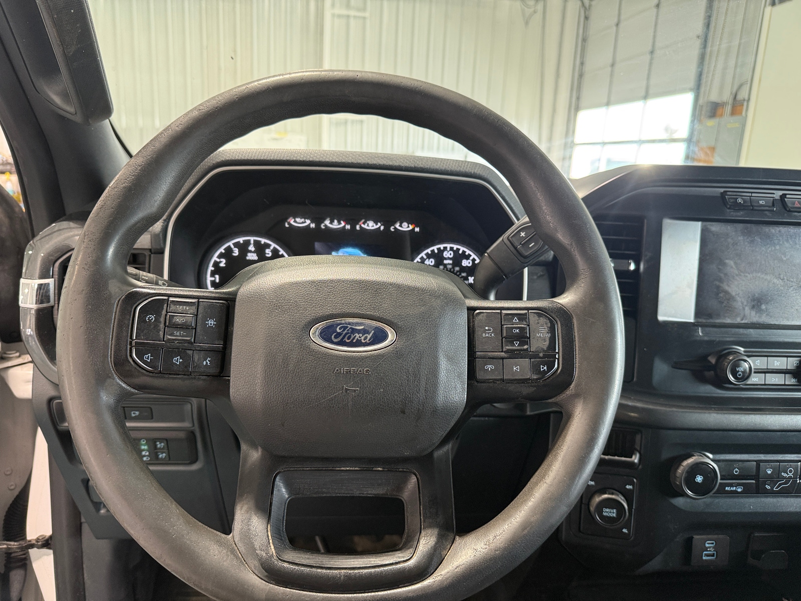 Thumbnail: 2022 Ford Econoline - 5