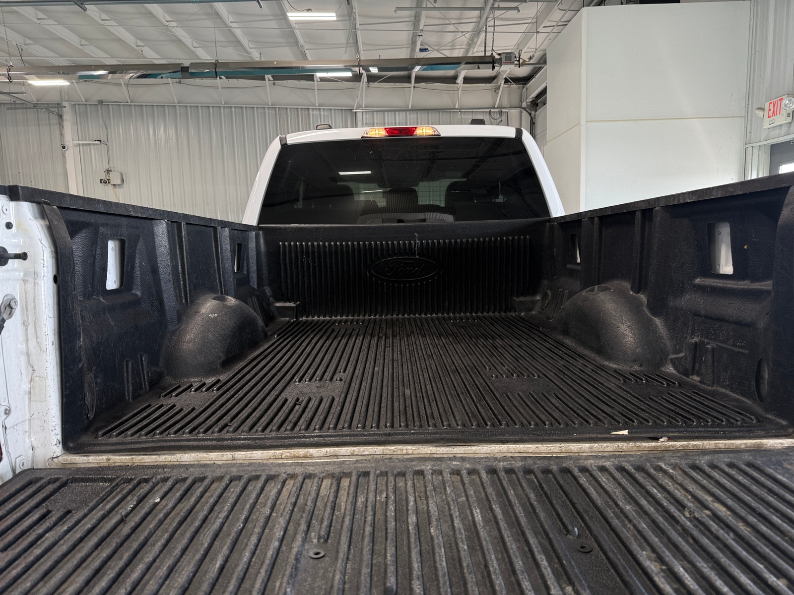 Thumbnail: 2022 Ford Econoline - 7