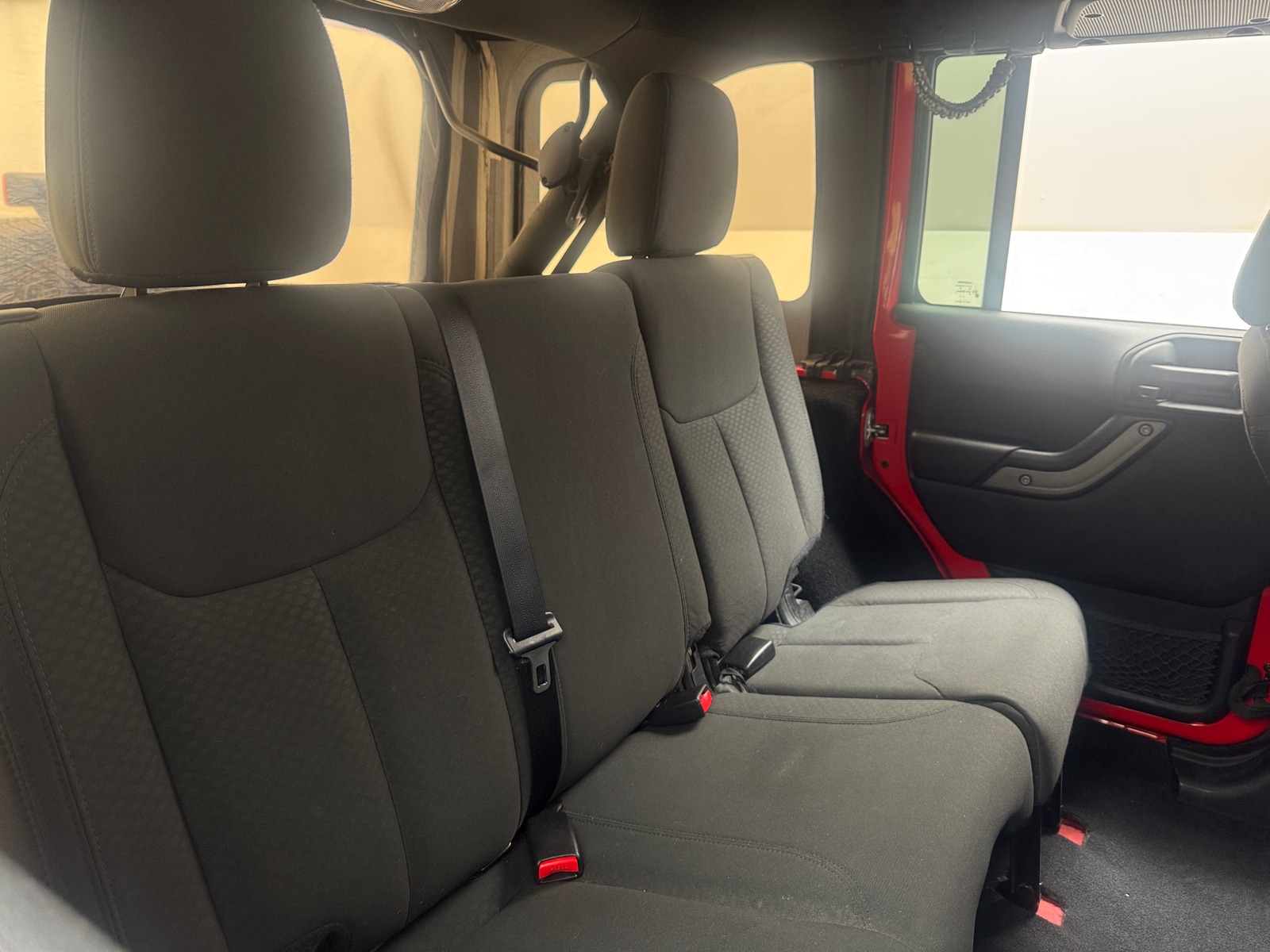 Thumbnail: 2017 Jeep Wrangler - 6