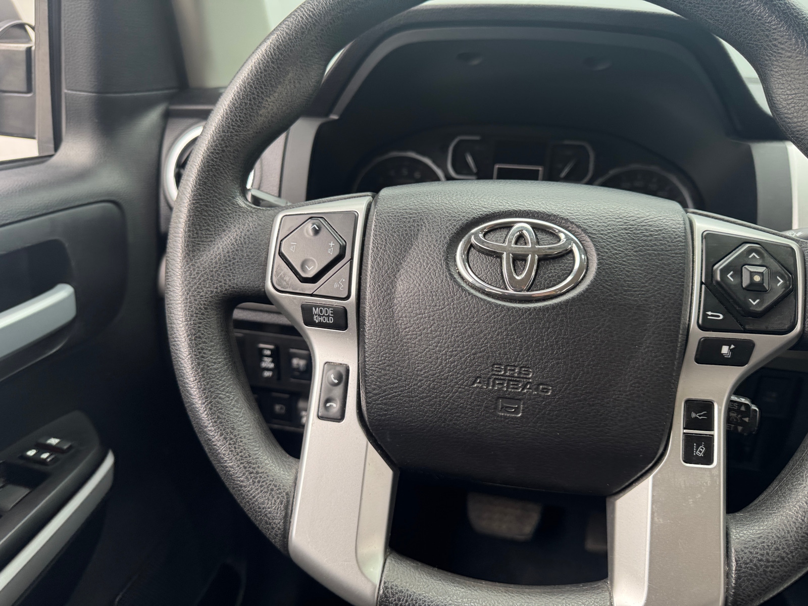 Thumbnail: 2021 Toyota Tundra - 5