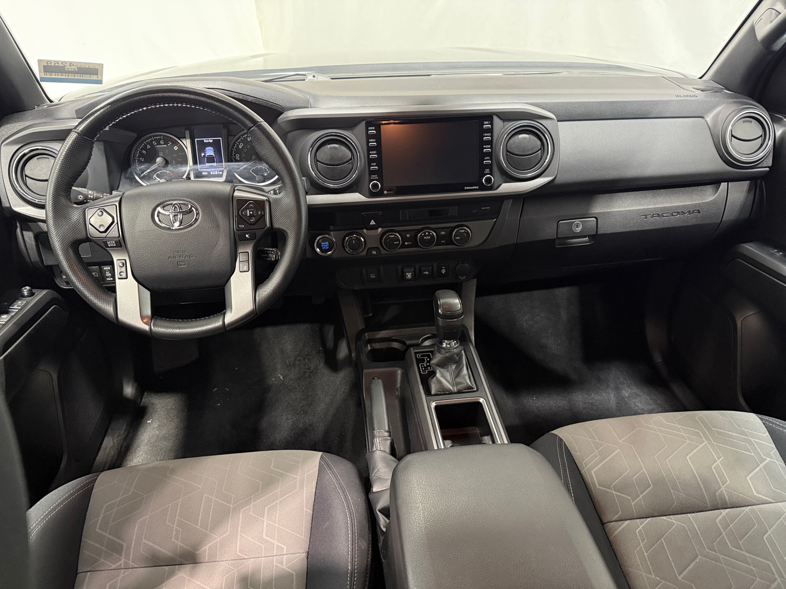 Thumbnail: 2023 Toyota Tacoma - 3