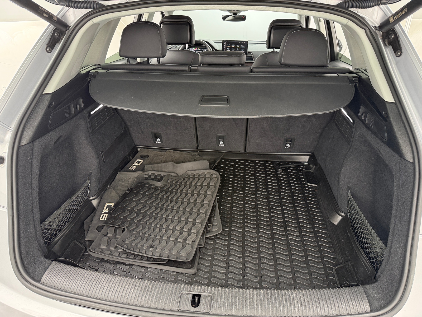 Thumbnail: 2022 Audi Q5 - 6