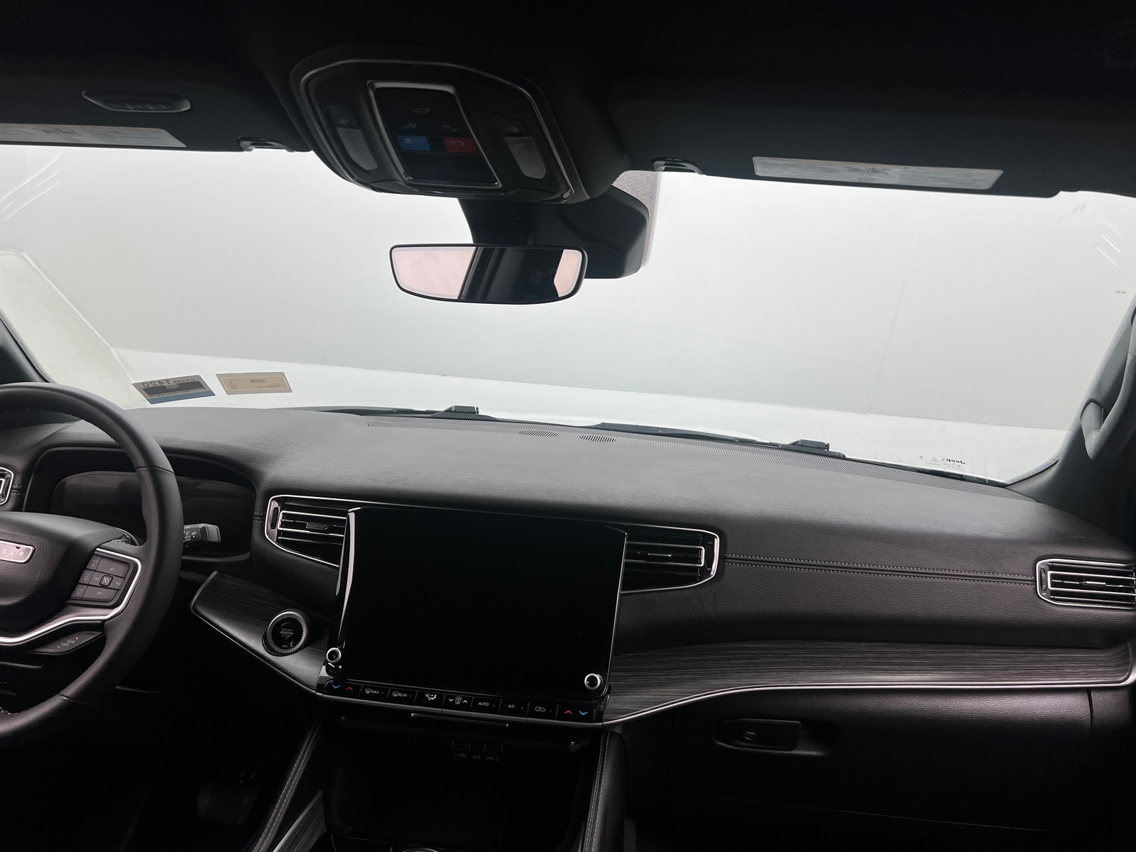 Thumbnail: 2024 Jeep Wagoneer - 2