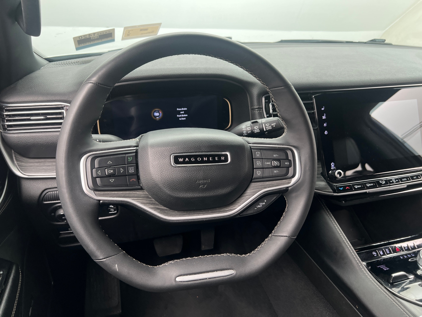 Thumbnail: 2024 Jeep Wagoneer - 4