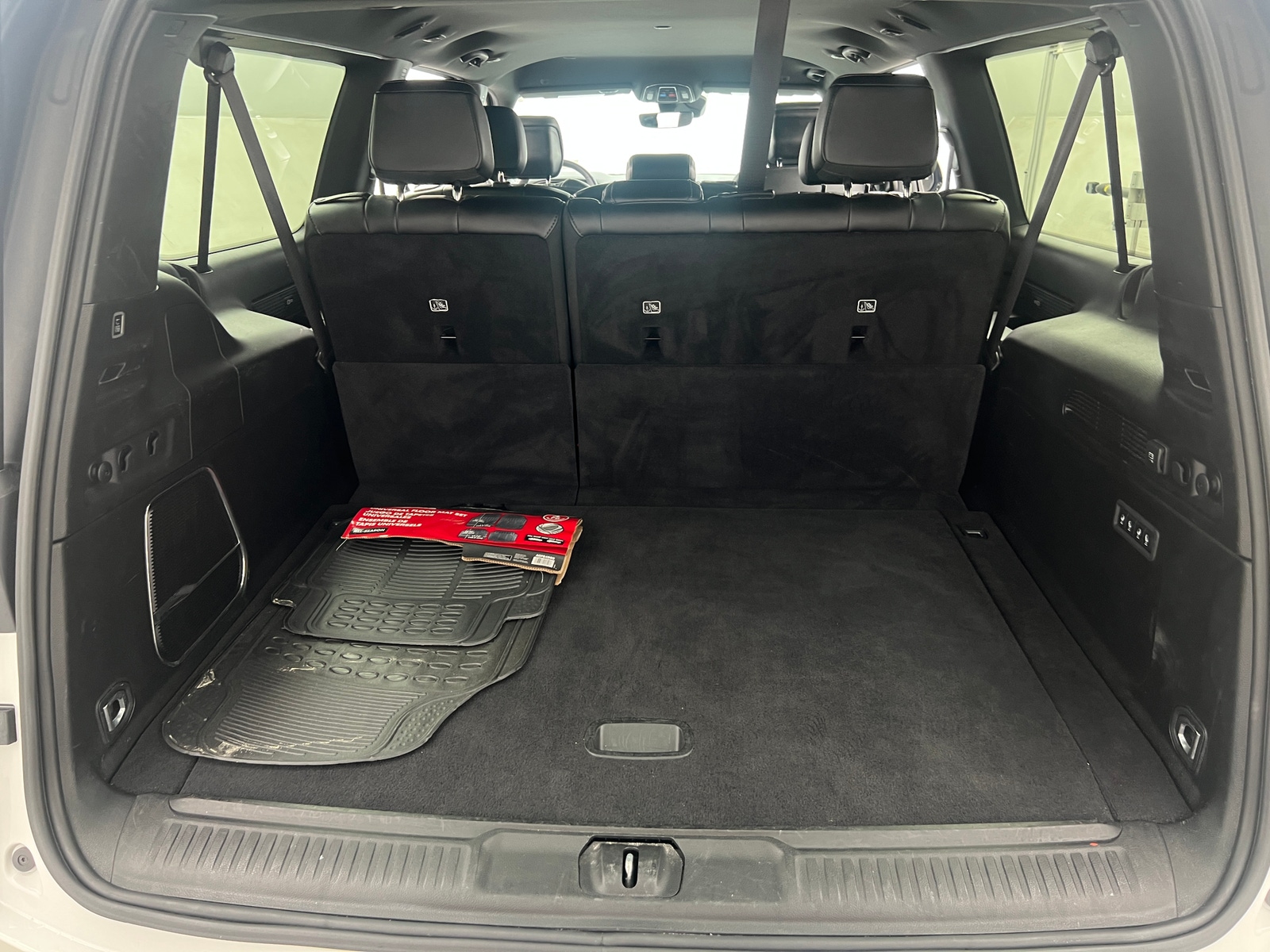 Thumbnail: 2024 Jeep Wagoneer - 6