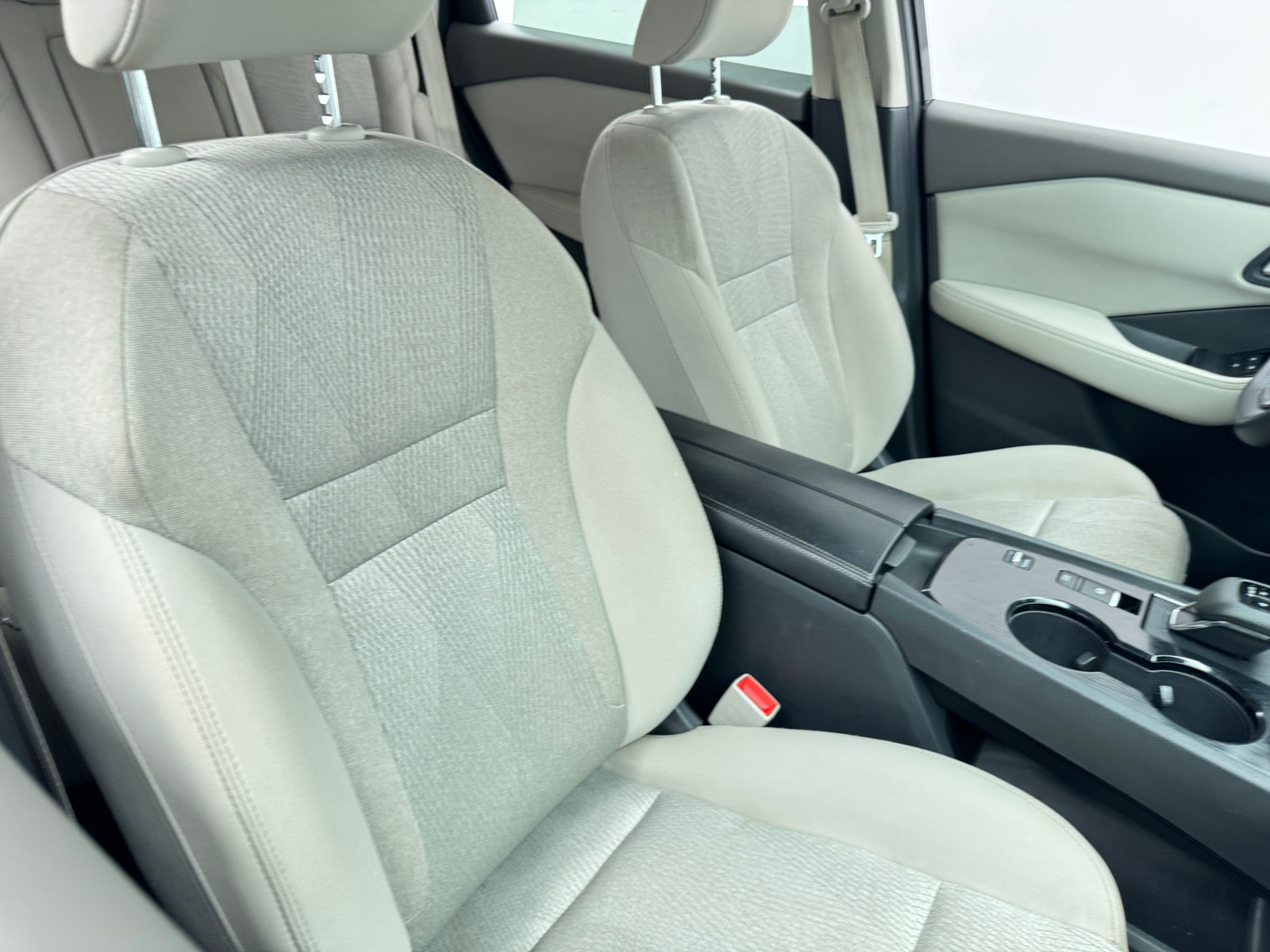 Thumbnail: 2025 Nissan Rogue - 2