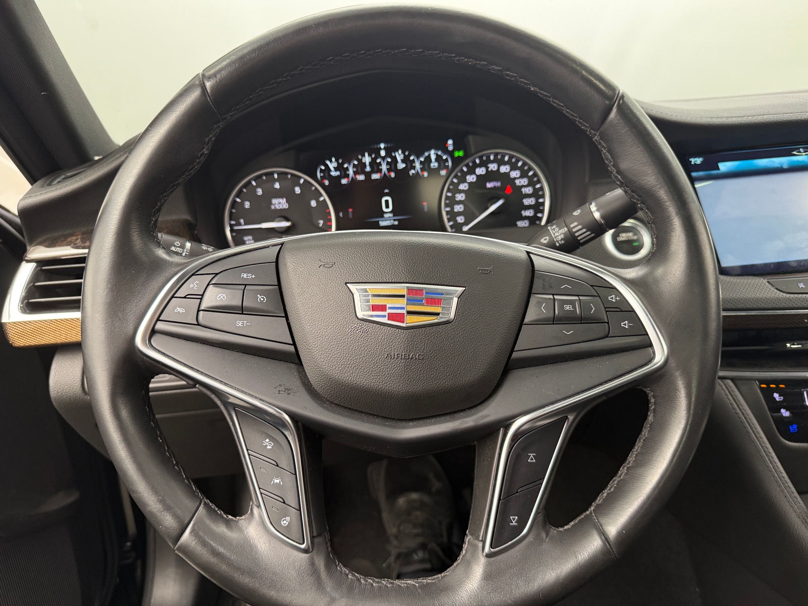 Thumbnail: 2018 Cadillac CT6 - 4