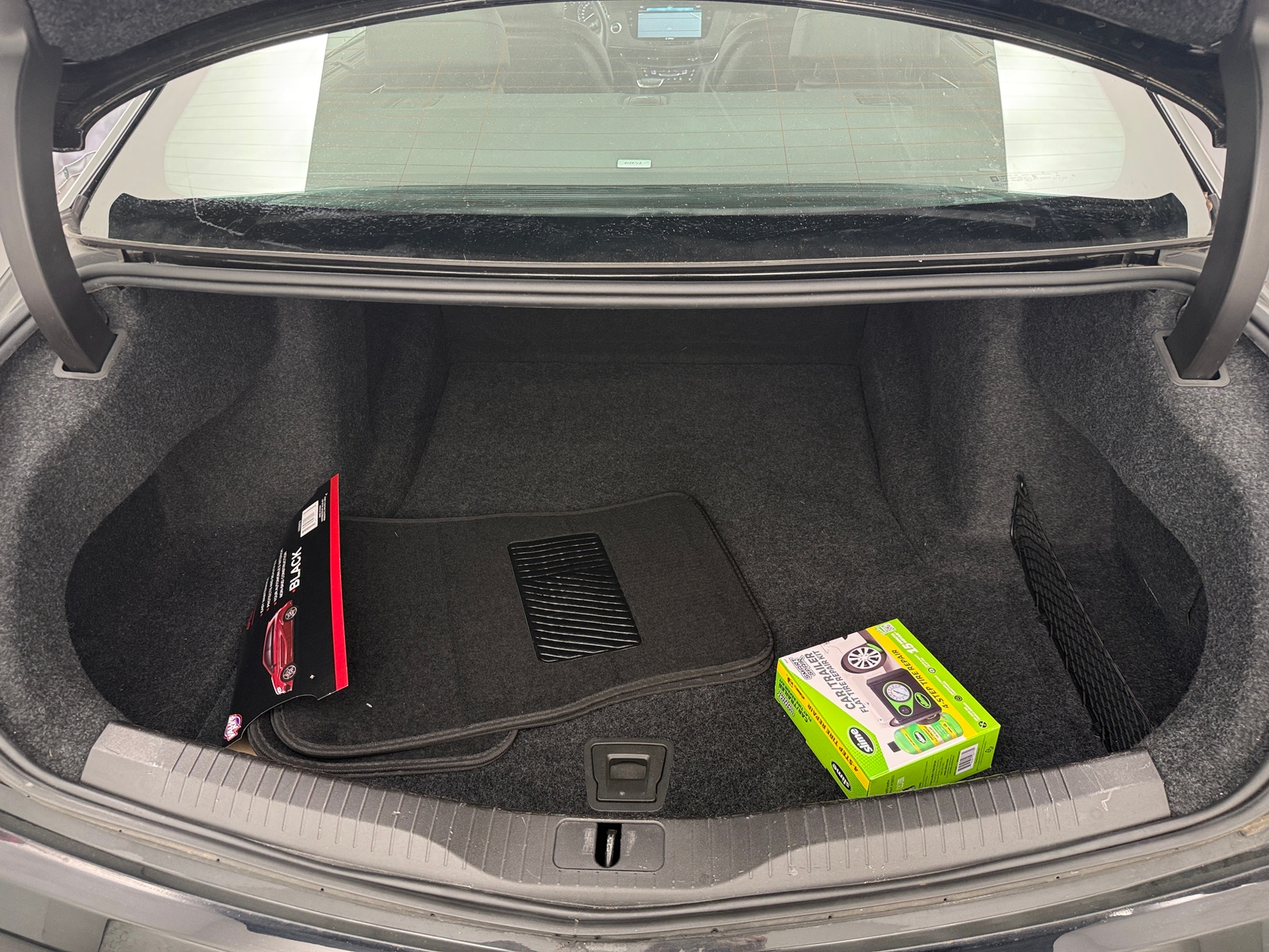 Thumbnail: 2018 Cadillac CT6 - 6